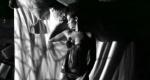 Клип Kanye West feat. Mr. Hudson - Paranoid DVDRip кадр