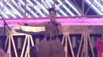 Rihanna - Umbrella, Don't Stop the Music, Jungle Love (with Morris Day) Live at Grammy 2008 HDTVRip кадр