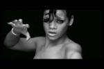 Клип Kanye West feat. Mr. Hudson - Paranoid DVD (Vob) кадр
