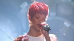 Rihanna and Jennifer Nettles - California King Bed (Live at 46th Academy of Country Music Awards) 2011 HDTV 720p  кадр