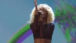 Rihanna - We Found Love (Live at The 54th Annual Grammy Awards) 2012 HDTVRip 720p кадр
