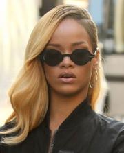 15 мая - Rihanna на съёмках рекламы пива Budweiser в Нью-Йорке