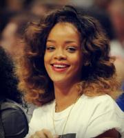 Rihanna Navy в голосовании от премии &quot;MTV EMA&quot;
