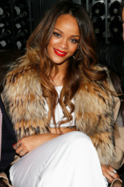 Rihanna номинирована на премии NRJ Music и People Choice