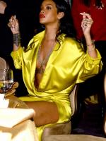 Rihanna на вечеринке Clive Davis перед премией Грэмми