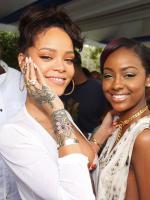 Rihanna на вечеринке Roc Nation перед церемонией &quot;Грэмми&quot; (Instagram photos)