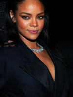 Rihanna,Kanye West и Пол МакКартни исполняют &quot;FourFiveSeconds&quot; на Грэмми