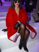 Rihanna на модном показе Christian Dior в Париже - 28 февраля