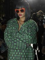 Rihanna посетила показ Стеллы МакКартни - 3 марта