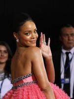 Rihanna на церемонии Grammy 2015