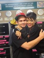 Rihanna за кулисами DWT в Брисбене (28 сентября)