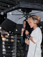 15 июня - Рианна в ночном клубе Cuckoo в Лондоне