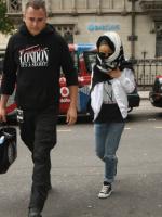 Рианна прибывает в свой отель в Лондоне (14 июня)