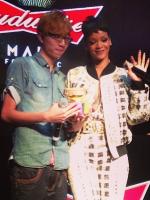 Rihanna в клубе Magnum в Гонконге (15 сентября)