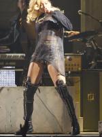 26 мая - Рианна выступила в Бильбао (Испания)