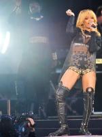 Rihanna выступила в Лондоне 16 июня 2013