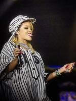 5 июля - Rihanna выступила на фестивале Roskilde Festival в Роскилле