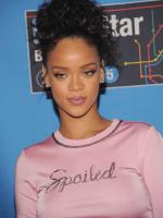 Rihanna на баскетбольном матче турнира «NBA All-Star Weekend».