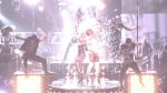 Rihanna feat. Britney Spears - S&amp;M (Live at Billboard Music Awards 2011) HDTV Feed 720p кадр