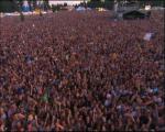 Rihanna - Whats My Name? (Live at V Festival 2011) TVRip кадр